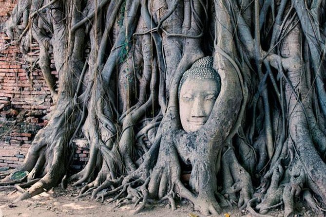 2 Day Private Car with Driver from Laem Chabang to Bangkok & Ayutthaya - Day one: Laem Chabang to Bangkok’s major temples