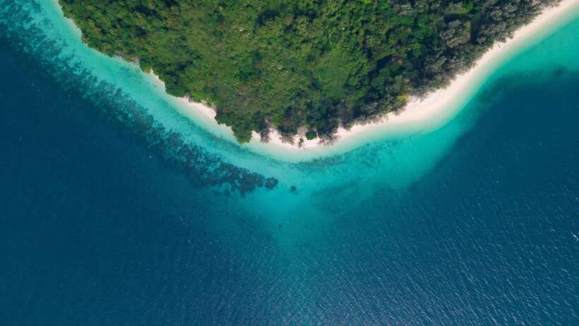 4-Island Tour from Koh Lanta to Koh Kradan with Beach Lunch - From your Koh Lanta hotel to the Old Town Pier