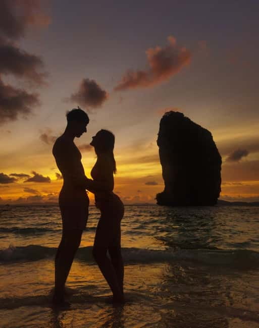7 Islands sunset tour plus bioluminescent plankton + BBQ - Chicken Island brings the best snorkeling window