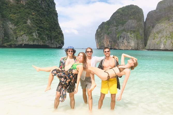 All-in Phi Phi, Maiton, MayaBay, Khai, Bamboo islands Tour - Phi Phi Don lunch and the island’s busy center