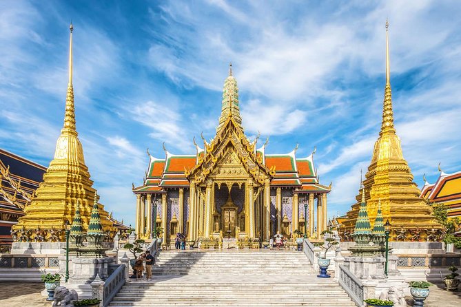 Amazing Bangkok Tour with Grand Palace, Emerald Buddha & Wat Arun - Entering the Grand Palace after 1925