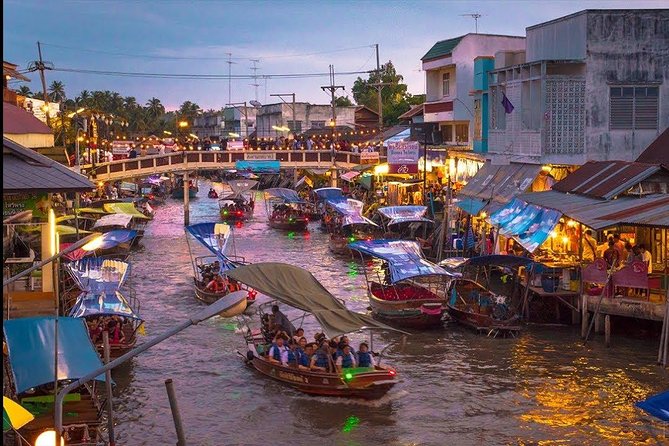 Amphawa Floating Market Tour with Maeklong Railway Market (SHA Plus) - The brief Sun Leisure World stop