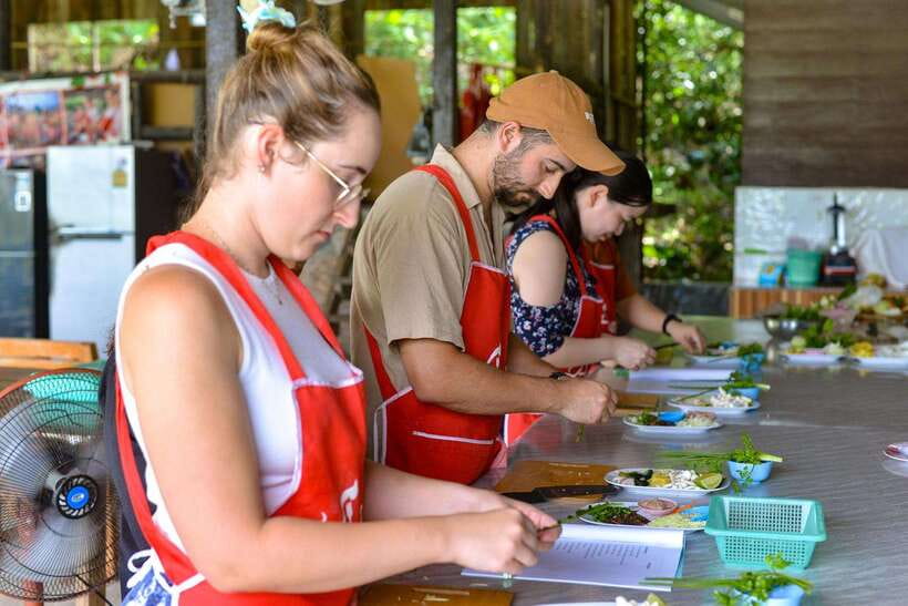 Ao Nang: Half-Day Thai Cooking Class Krabi Province - Timing, comfort, and practical limits
