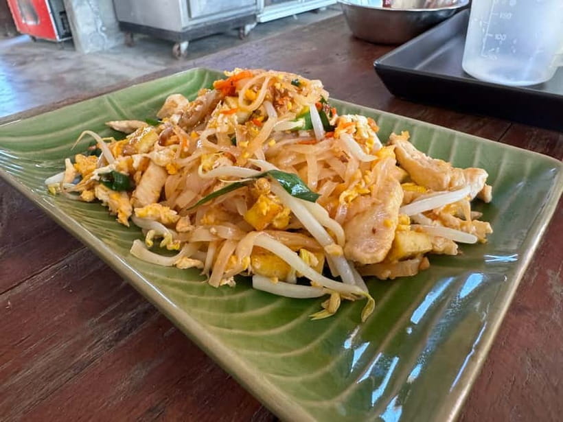 Ao Nang: Hands-on Learn to Cook 3 Popular Thai's street food - Vegetarian, vegan, and gluten-free cooking