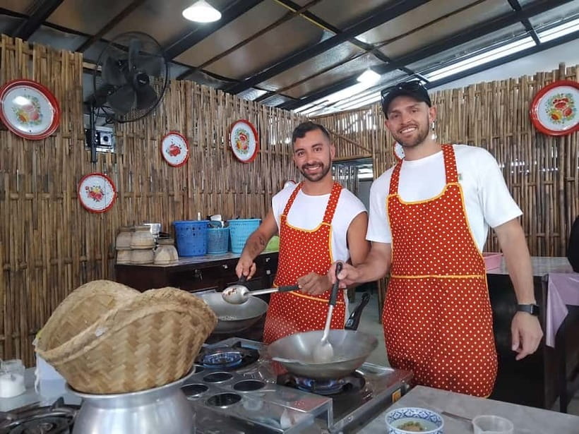 Ao Nang: Hands-on Learn to Cook 3 Popular Thai's street food - Choosing your three Thai dishes