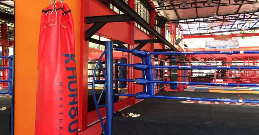 Ao Nang, Krabi: 90-Minute Muay Thai Lesson - Hand wraps, gloves, and pad work