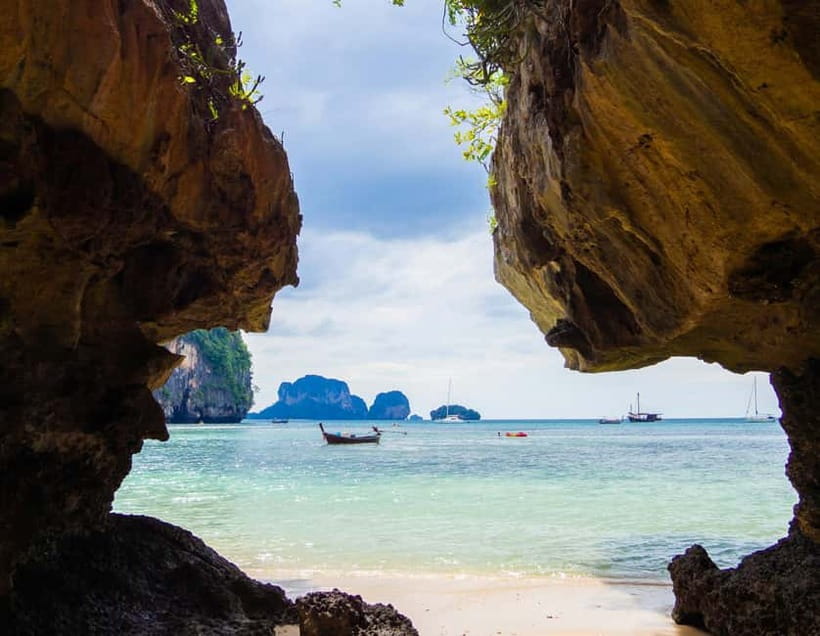 Ao Nang: Premium 4 Islands Snorkeling Tour by Speedboat - Speedboat comfort, group size, and timing