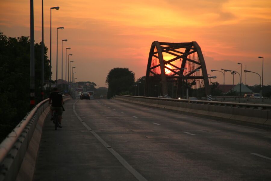 Ayutthaya: 3-Hour Sunset Ride Bike Excursion - Why Ayutthaya works so well after dark