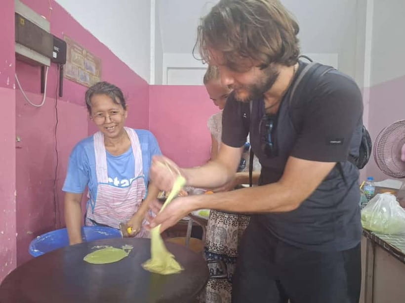 Ayutthaya: Colorful Slow Life Bicycle Tour with local guide. - What the $23 price really covers