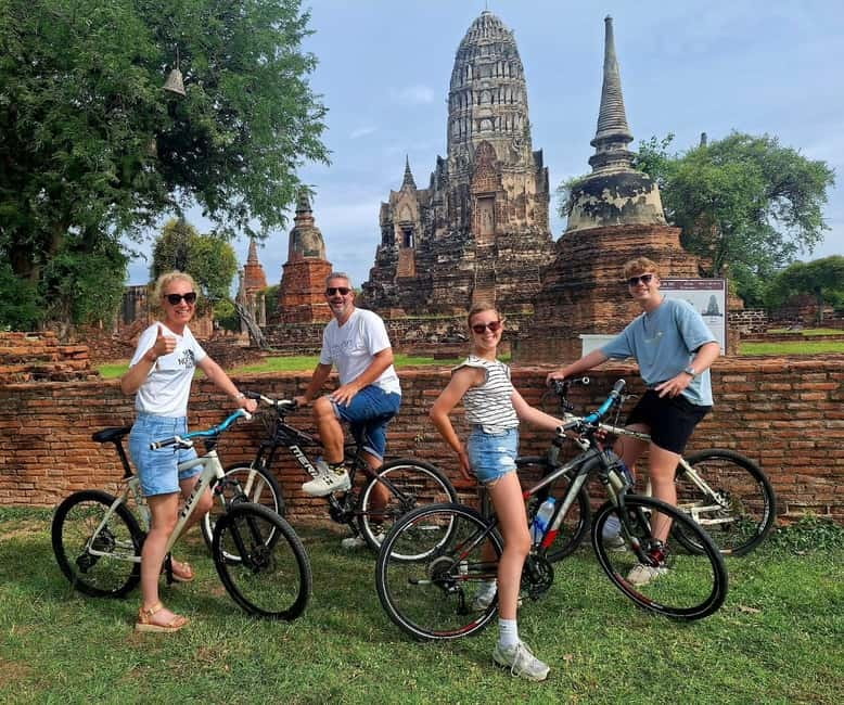Ayutthaya: Colorful Slow Life Bicycle Tour with local guide. - Quiet roads, local homes, and the ride beyond town