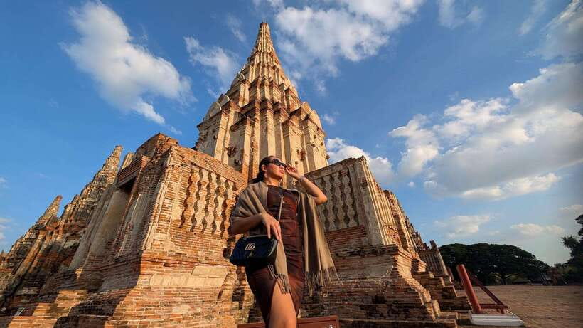 Ayutthaya: Private Boat Tour with Optional Temple Visits - Who should book this Ayutthaya boat tour?