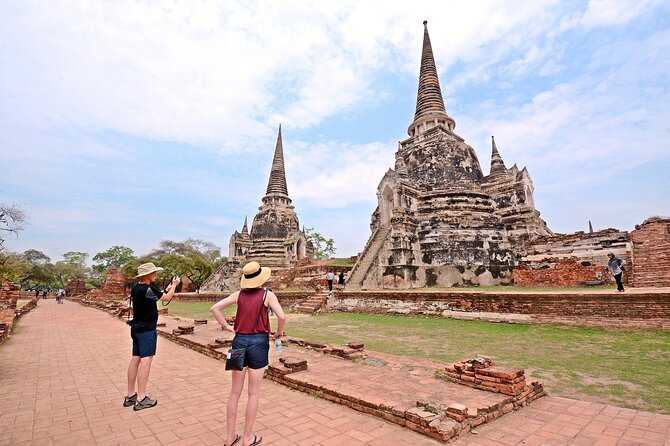 Ayutthaya Sunset Tour: UNESCO Temples & Peaceful River Cruise - Markets, food, and what is actually included
