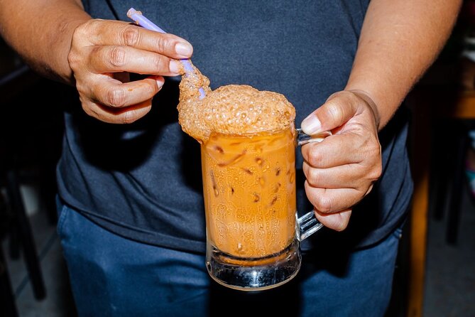 Baba Tastes Phuket Food Tour with 15+ Tastings - The final hour: dessert, conversation, and a full stomach