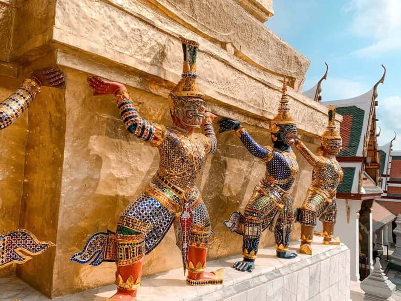 Bangkok: 2 Hours Grand Palace & Wat Pho Private Tour - Tha Tian Pier and the Wat Arun viewpoint