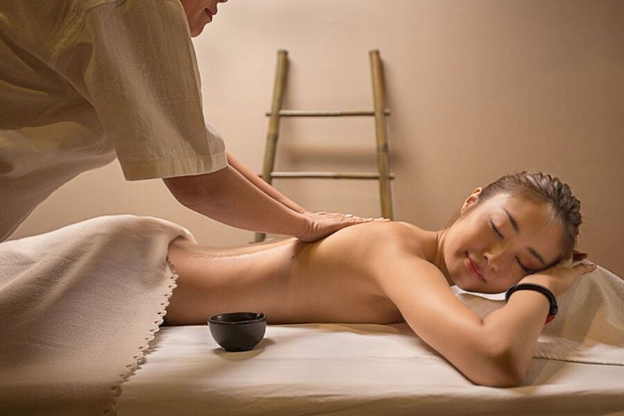 Bangkok: All-Day Pass to Yunomori Sathorn Onsen Bath and Spa - The authentic part, and the parts that may feel unfamiliar