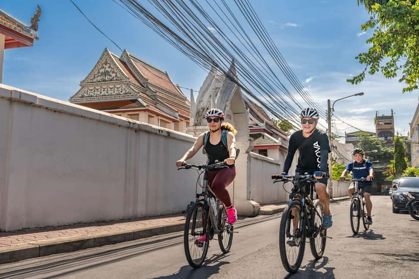 Bangkok: Backstreets and Historic Temples Bike Tour - Rama VIII Bridge and the Chao Phraya