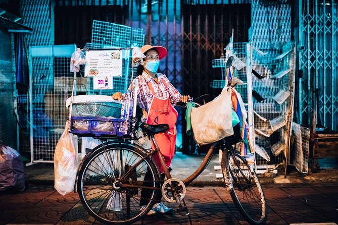 Bangkok: Backstreets Food Tour with 15+ Tastings - What $62 buys you