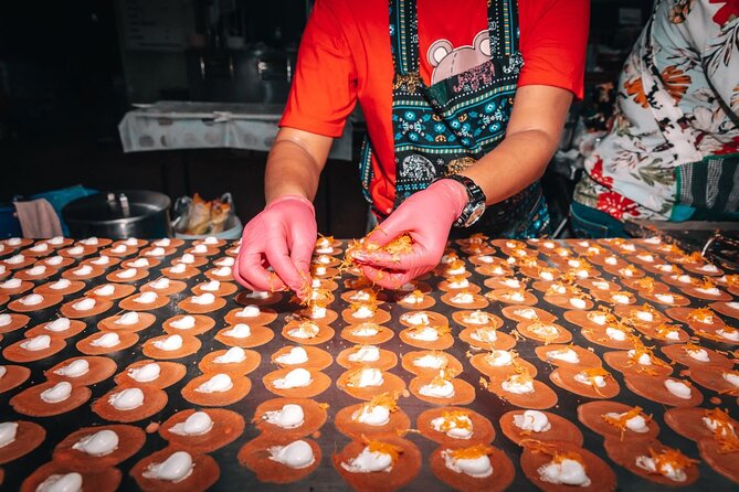 Bangkok: Backstreets Food Tour with 15+ Tastings - Dietary limits you should take seriously