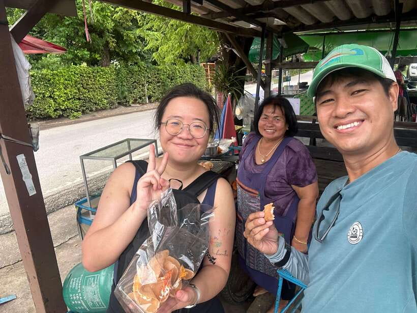 Bangkok: Bang Kachao Green Lung Bike Tour - The short kayak trip adds a welcome change of pace