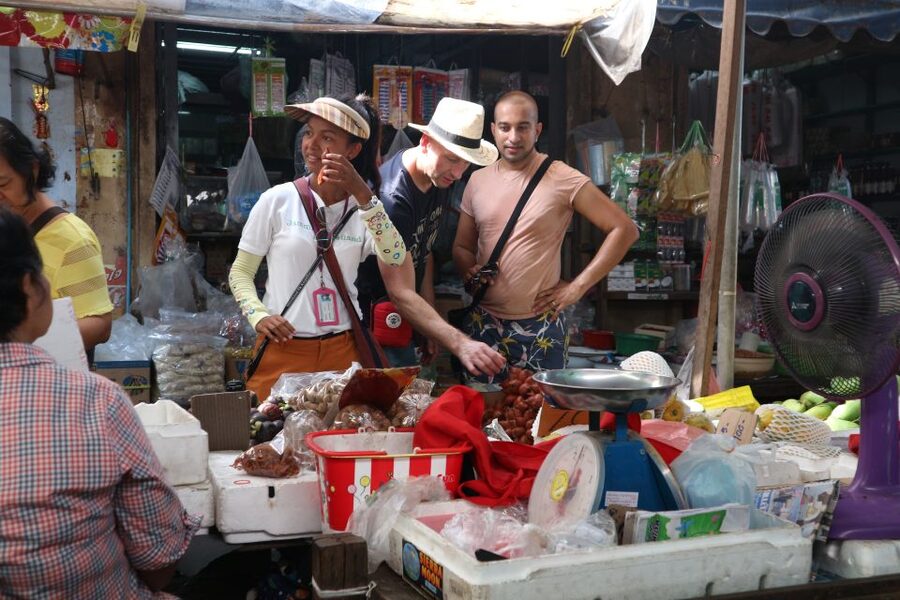 Bangkok: Bike and Canal Boat Tour with Lunch - Key points to know before you book