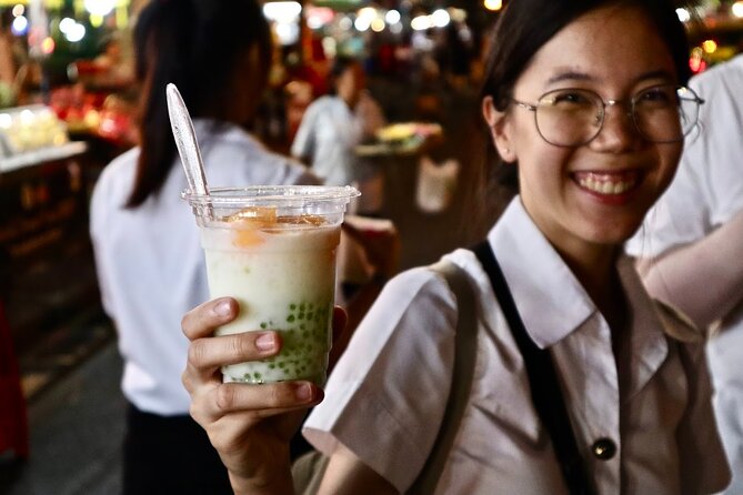 Bangkok by Night Food Tour with 10+ Tastings in Chinatown - MBK Center and Bangkok’s modern side