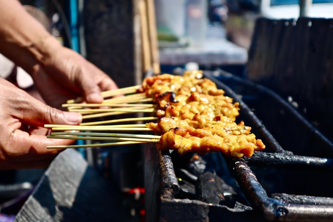 Bangkok by Night Food Tour with 10+ Tastings in Chinatown - Jim Thompson House and the wider route