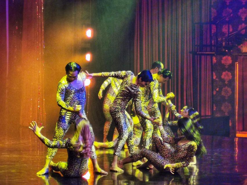 Bangkok: Calypso Cabaret Show with Optional Dinner - Thai classic dance before the cabaret