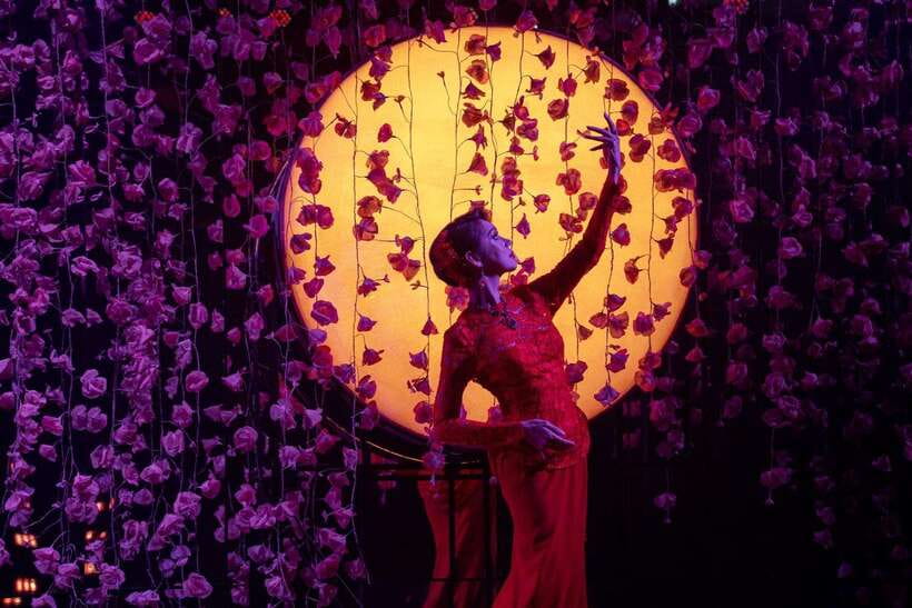 Bangkok: Calypso Cabaret Show with Thai Set Dinner - Arriving at Asiatique The Riverfront