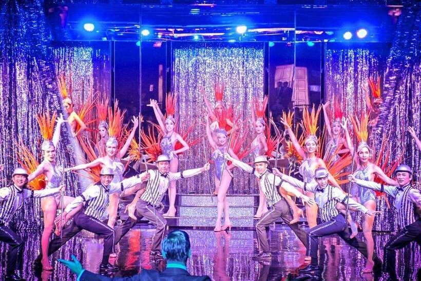Bangkok: Calypso Cabaret Show with Thai Set Dinner - Who should book Calypso Cabaret