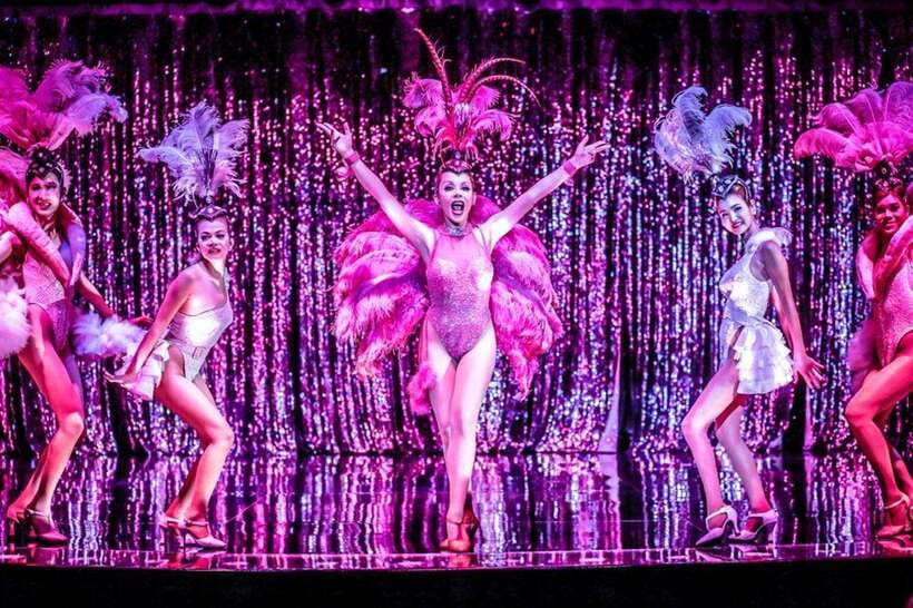 Bangkok: Calypso Cabaret Show with Thai Set Dinner - Choosing the Thai dinner package