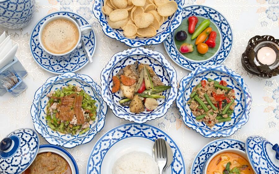 Bangkok: Calypso with Thai Classical Dance - How the food and dance work together