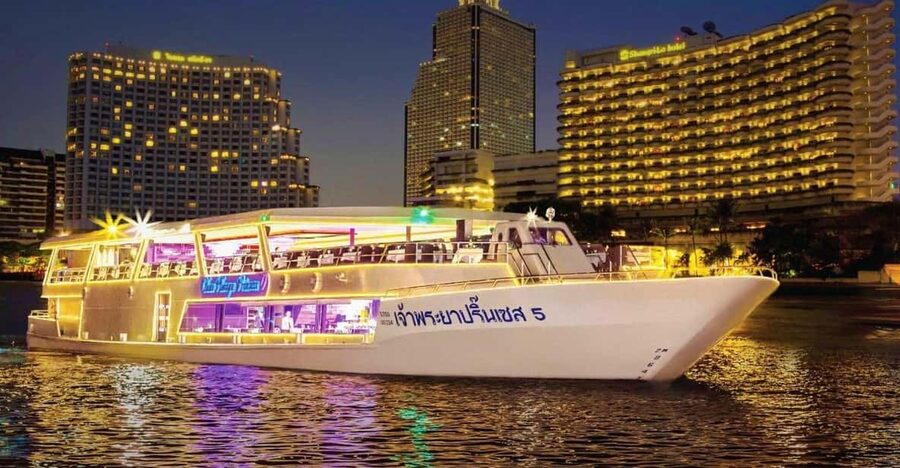 Bangkok: Chao Phraya Princess Dinner Cruise - Timing, comfort, and motion sickness