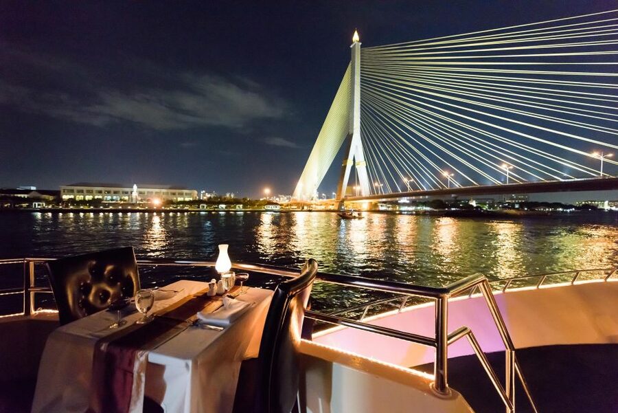 Bangkok: Chao Phraya Princess Dinner Cruise Ticket - Buffet dinner: good value, not a five-star meal