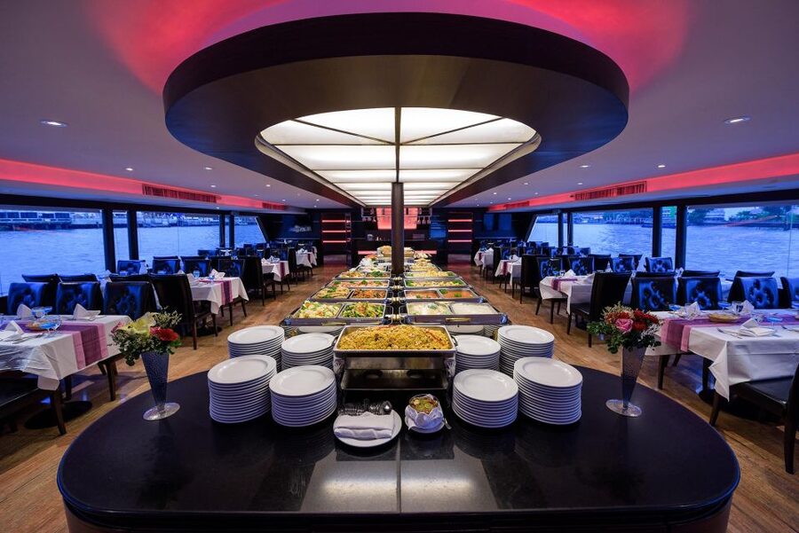 Bangkok: Chao Phraya Princess Dinner Cruise Ticket - Seating, timing, and the search for the best view