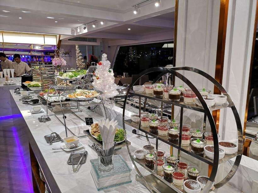 Bangkok: Chao Phraya River Meridian Cruise with Buffet - Choosing sunset or dinner at ICONSIAM