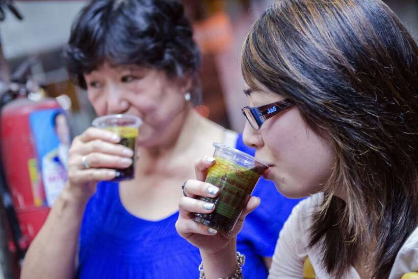Bangkok: Chinatown Night Food Tour - Who should book this Chinatown evening?