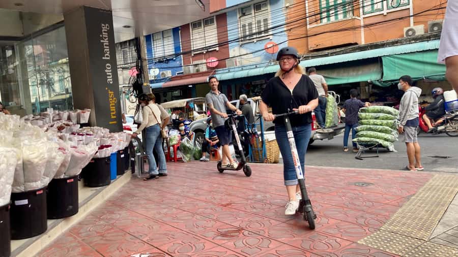 Bangkok: City Highlights Electric Scooter Tour - The Democratic Monument and Bangkok’s public face