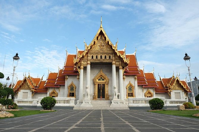 Bangkok Combo: Tuk Tuk App Pass, Chao Phraya Boat & E-sim - The app is convenient, but prepare before you arrive