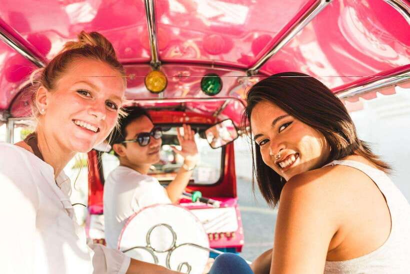 Bangkok Electric Tuk Tuk: Street Food & Markets - Thonburi Train Station and Bangkok Railway History