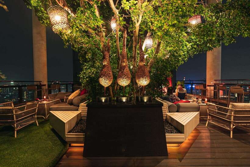 Bangkok: Enjoy Fine Thai Food with Panoramic Rooftop Views - Finding the venue inside Banyan Tree Bangkok