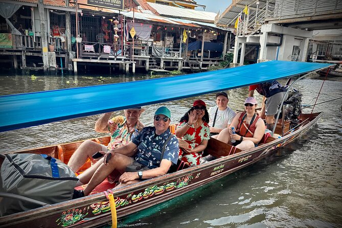 Bangkok: Floating Market and Train Market Experience - Cruising the canals to Damnoen Saduak