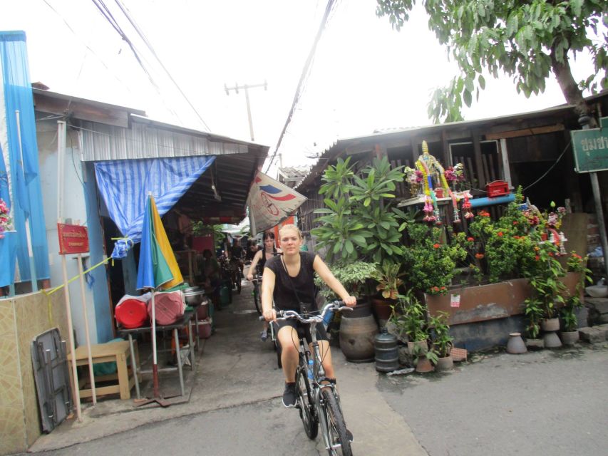 Bangkok Full-Day Bike Tour with Boat Transfer and Lunch - From Sukhumvit to Bangkok’s working side