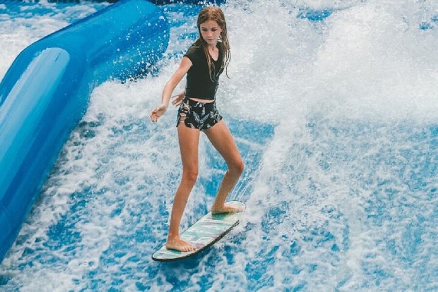 Bangkok: Fun Flow riding at Flow House Bangkok - The shared lane and the value of one hour