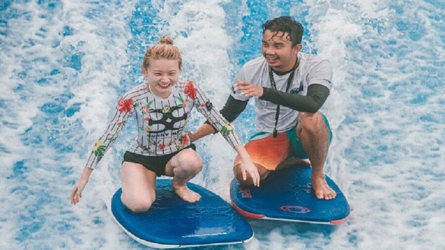 Bangkok: Fun Flow riding at Flow House Bangkok - Opening hours and planning your visit