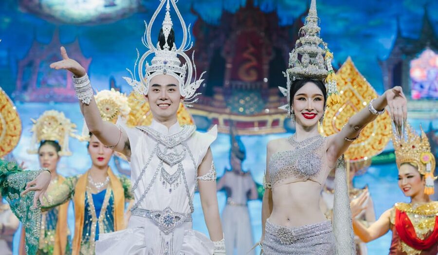 Bangkok: Golden Dome Cabaret Show Entry Ticket - Practical advice for a smoother evening
