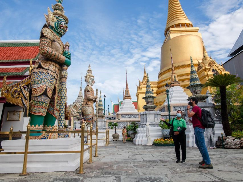 Bangkok: Grand Palace and Wat Arun Guided Walking Tour - Starting at Tha Chang beside the Grand Palace