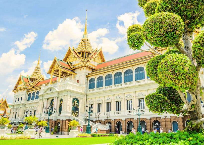 Bangkok: Grand Palace & Emerald Buddha Entry with Audioguide - Key points to know before booking