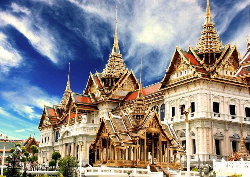 Bangkok Grand Palace & Emerald Buddha Flexible Pass w/ Audio - Queen Sirikit Museum of Textile