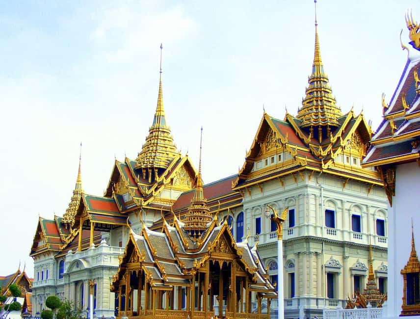 Bangkok: Grand Palace, Wat Pho & Wat Arun Tour in Italian - The Tuk-Tuk Transfer to Wat Pho