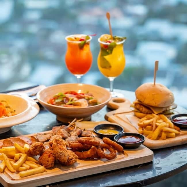 Bangkok: Gravity 87 Rooftop Lounge At Ramada Bangkok - What the 90-minute visit is really like